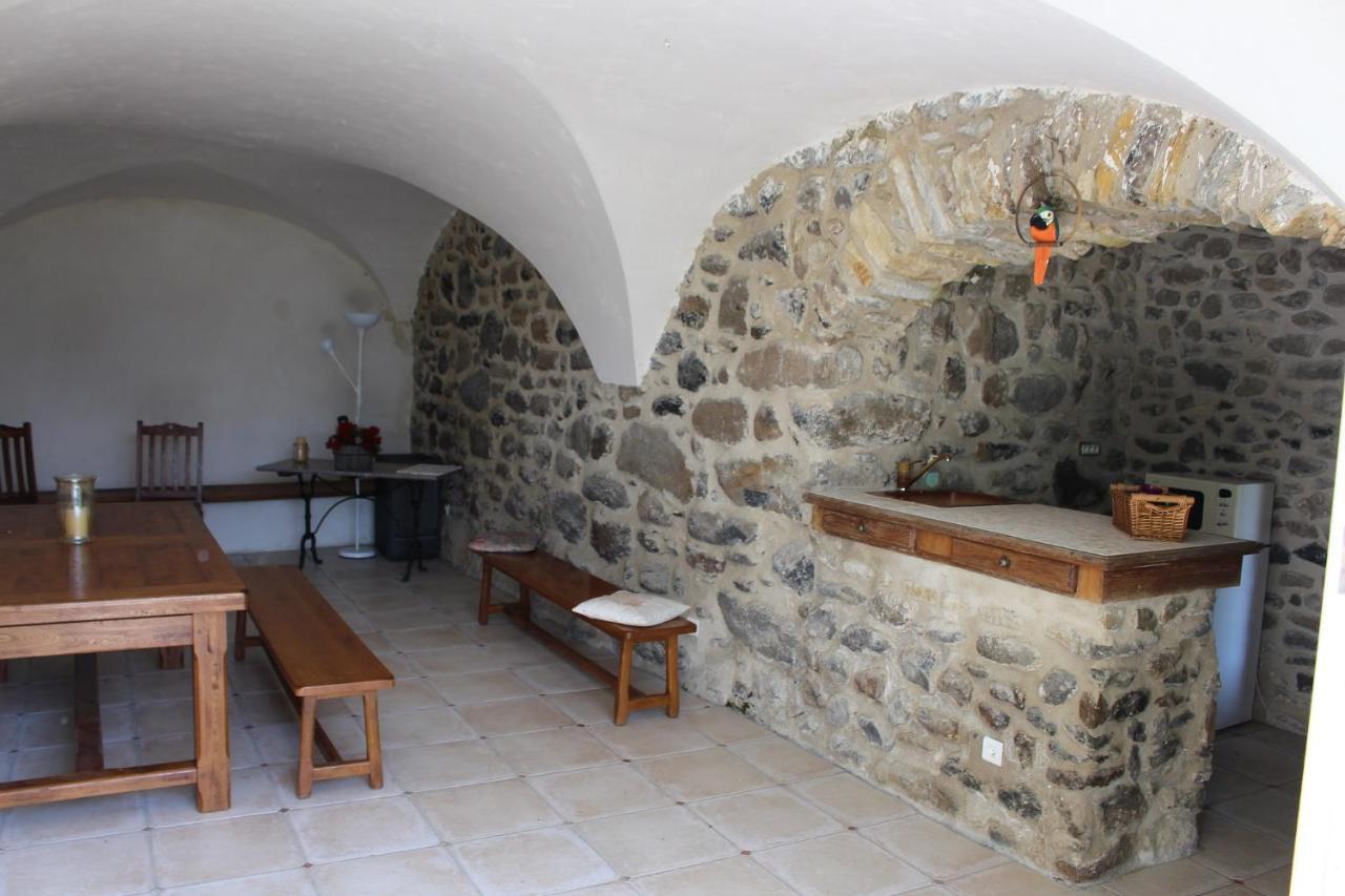 L'Attrape Reve Insolite Saint-Vincent-de-Barres Eksteriør billede